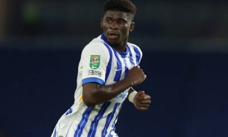 曼联豪掷1.12亿英镑求购巴莱巴：英超转会市场的惊人之举