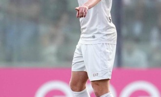 那不勒斯与孔蒂：意甲冠军梦的稳定基石