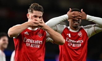 欧冠阿森纳4比0马竞，主帅半场变阵奏效，13分钟碾压西甲豪门